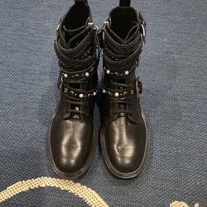 Zara Boots